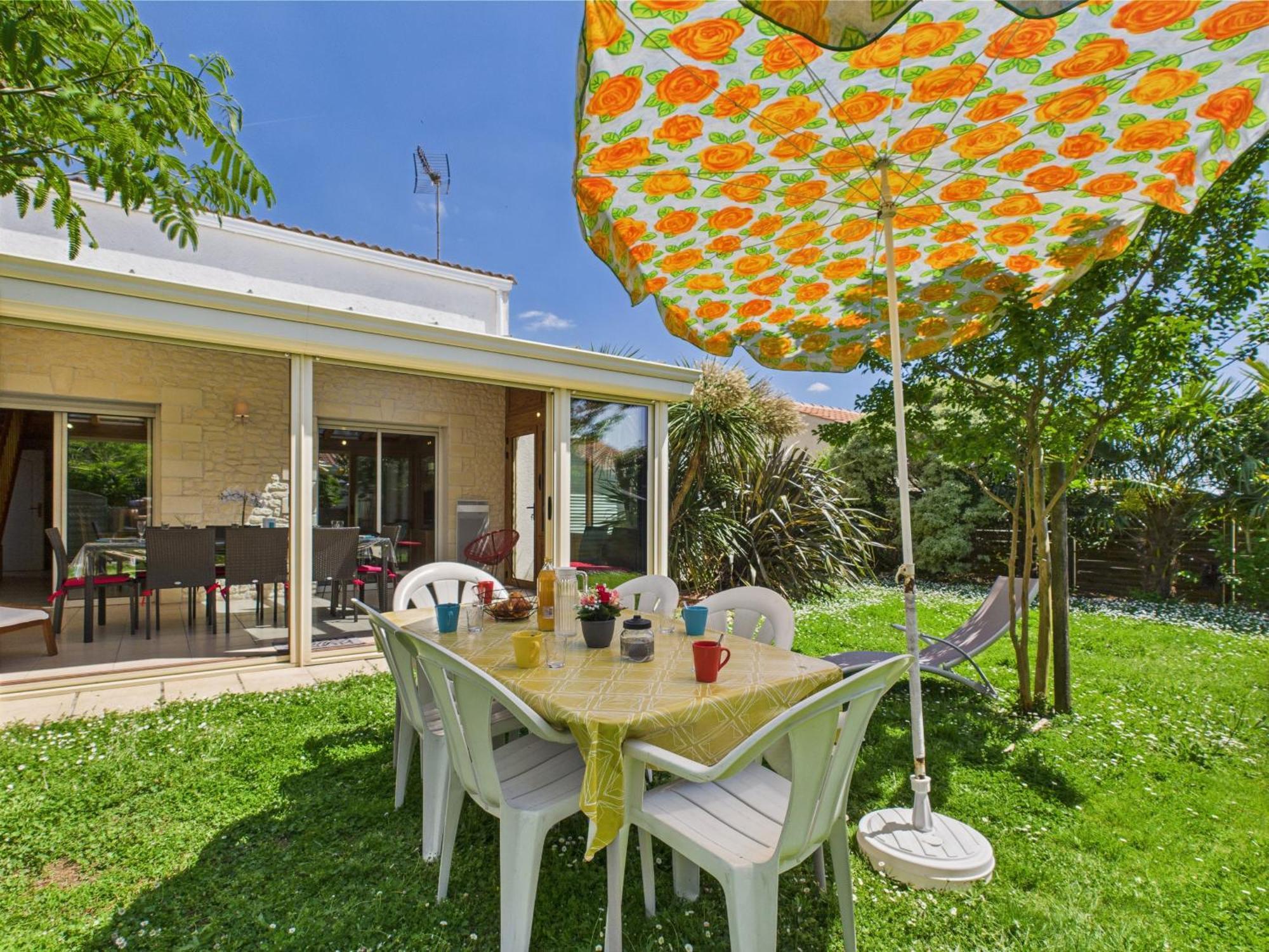 Maison Pour 8 - 5Min De La Plage - Jardin & Veranda Longeville-sur-Mer Esterno foto